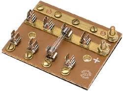 COMBINATION FUSE & TERMINAL BLOCK